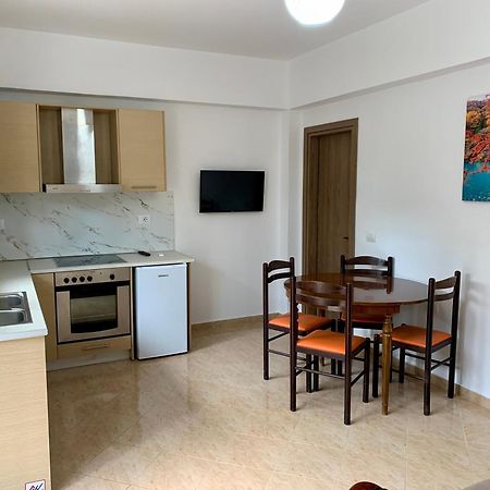 Maxus Apts Саранда Екстер'єр фото